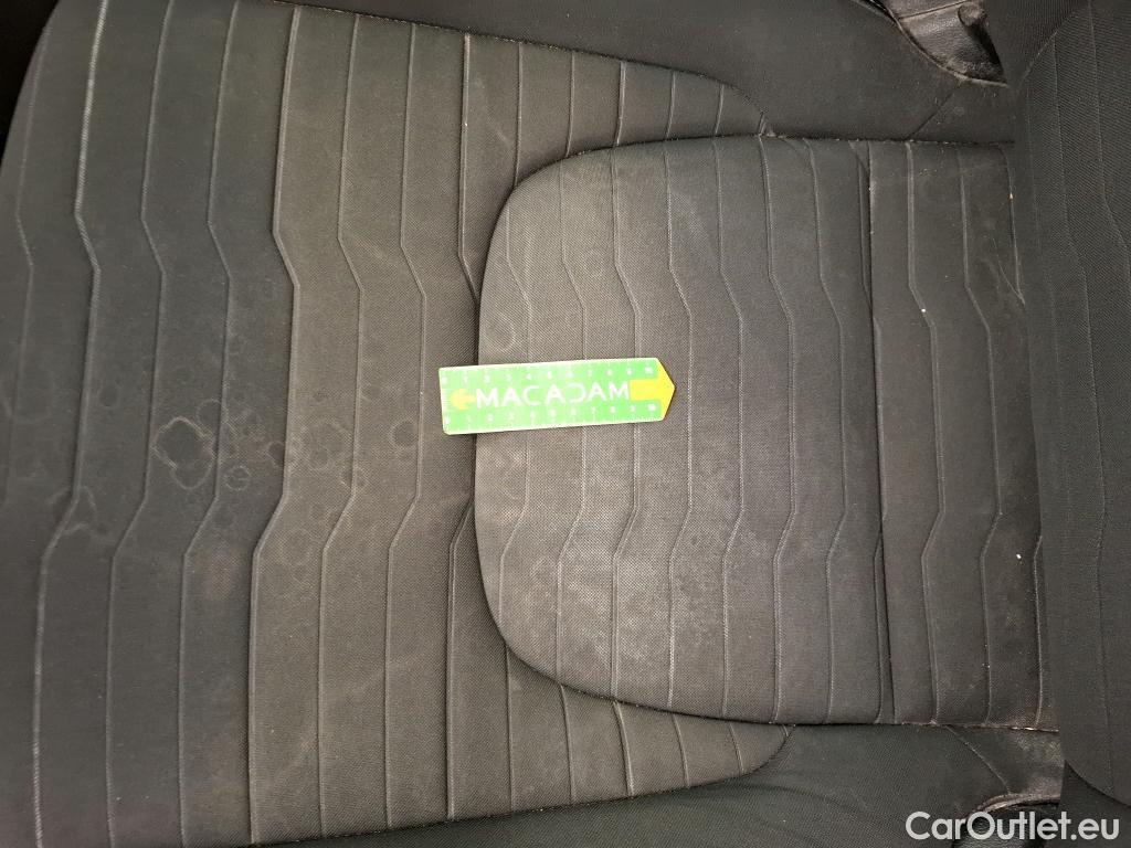  KIA  Sportage KIA  / 2021 / 5P / SUV 1.6 T-GDI 150 MHEV DCT7 DESIGN #86