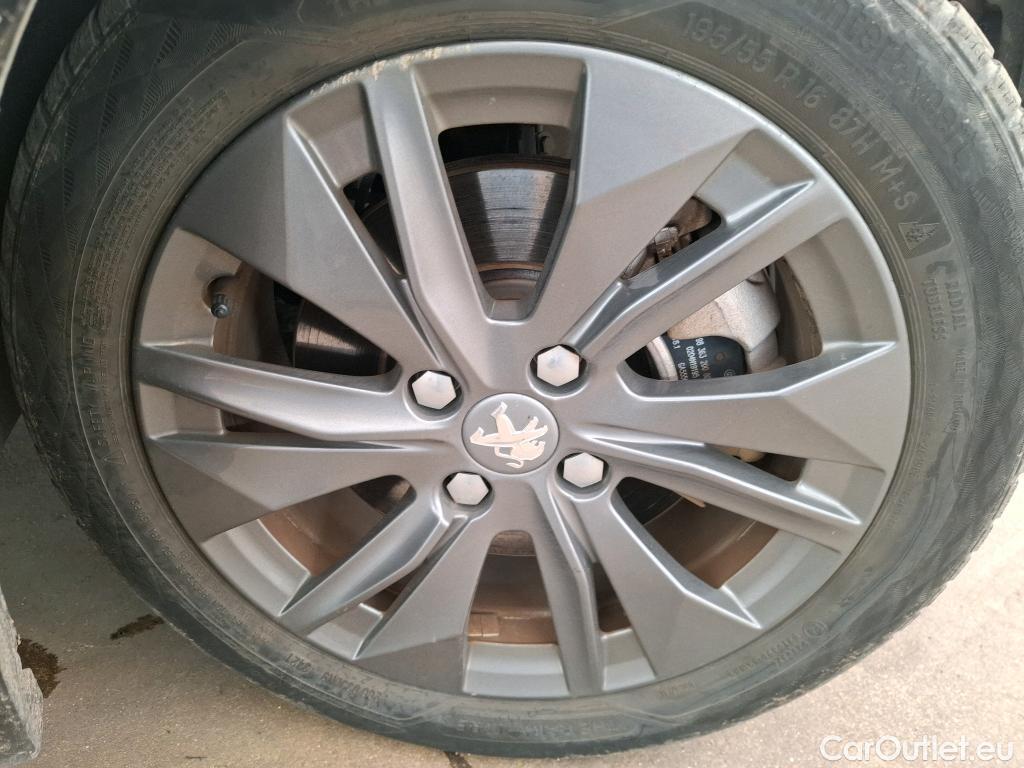  Peugeot  208  (e-) Active Business R 50kWh BVA #16