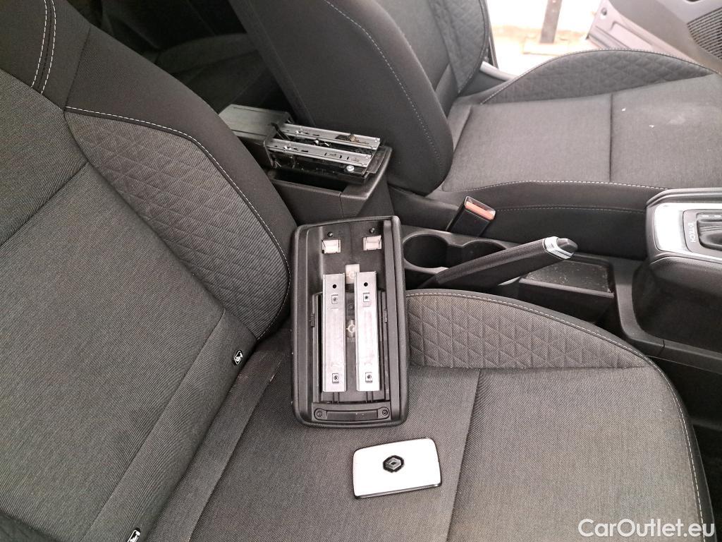  Renault  Captur  II Evolution 1.6 E-TECH Hybrid 145CV BVA6 E6d #4