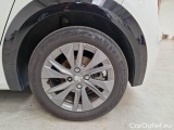  Peugeot  208 PEUGEOT  / 2019 / 5P / BERLINA ALLURE E 136CV #106