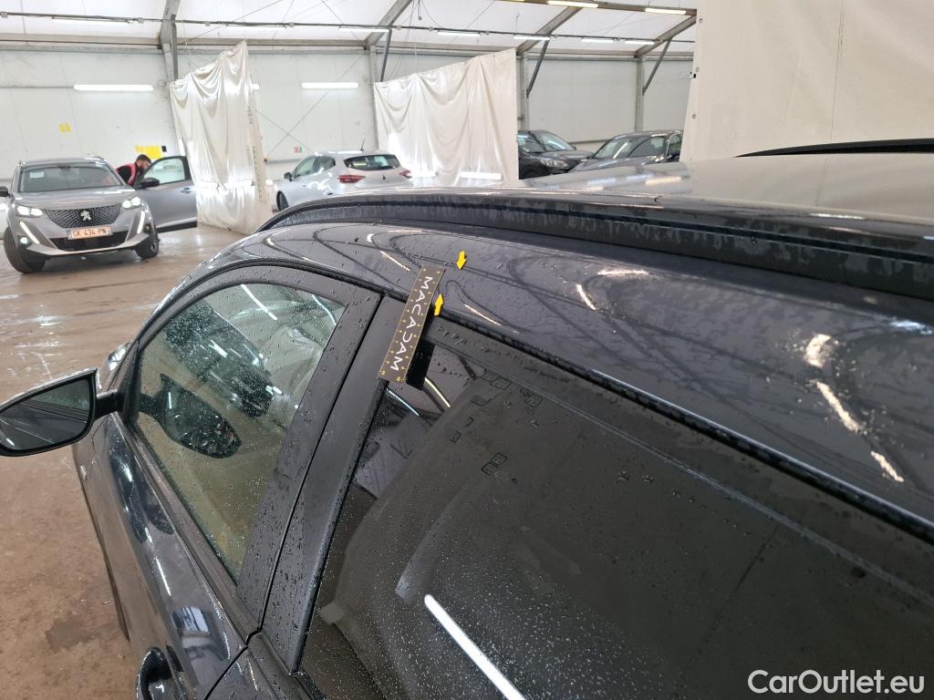  Hyundai  Bayon HYUNDAI  2021 5P SUV 1.0 TGDI 100 HYBRID 48V INTUITIVE TVU #14