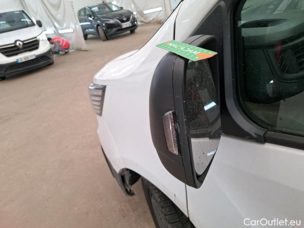  Renault  Trafic  III Fourgon L2H1 3T Confort 2.0 dCi 130CV BVM6 E6d #12