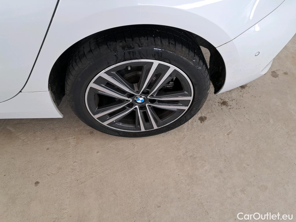 Bmw  Serie 1 BMW Série 1 / 2019 / 5P / Berline 116i DKG7 Business Design #22