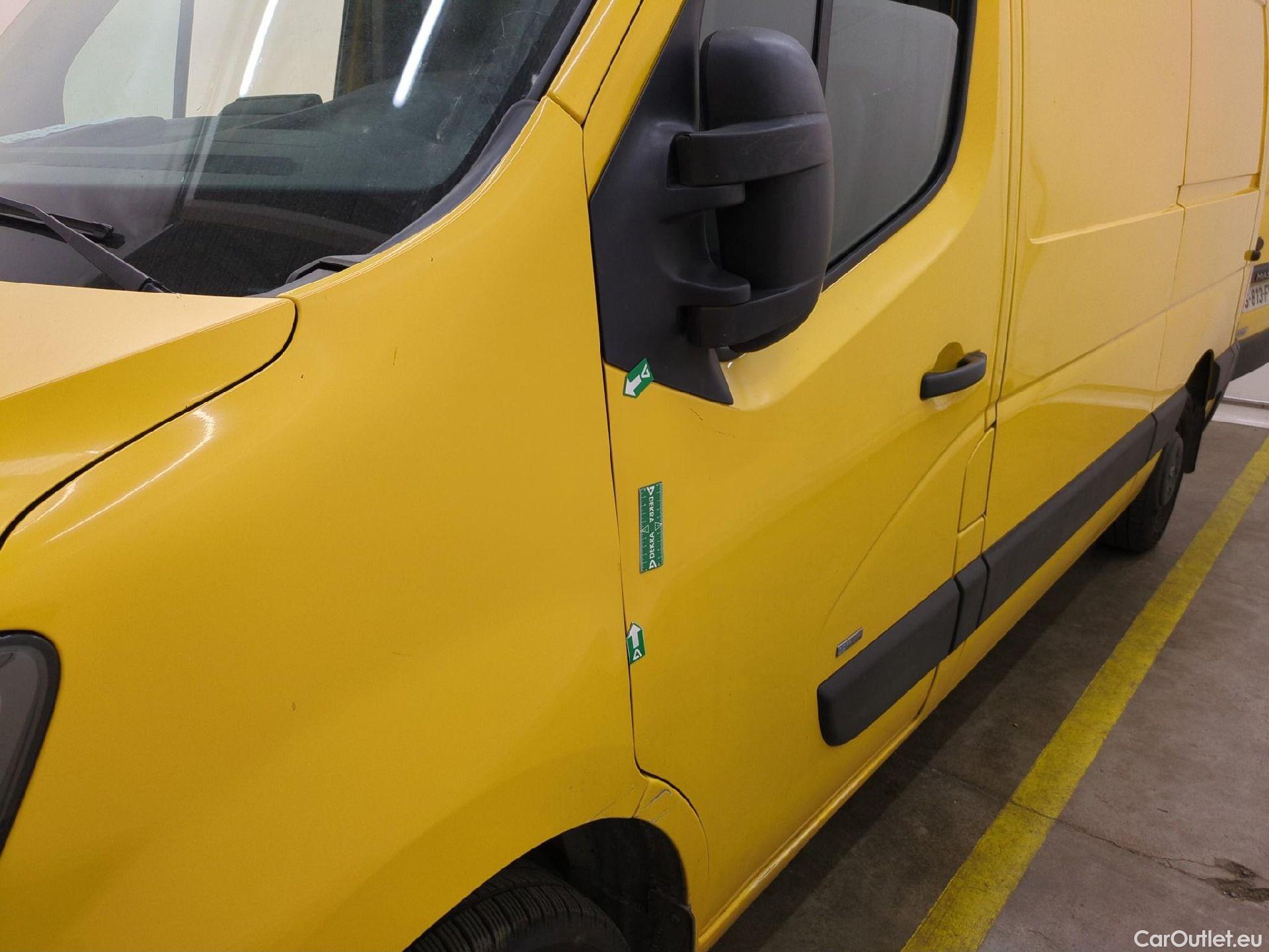  Renault  Master RENAULT  / 2019 / 4P / Fourgon tôlé FG Z.E.Tr CF F3100 L2H2 R75 AI - 19 #18