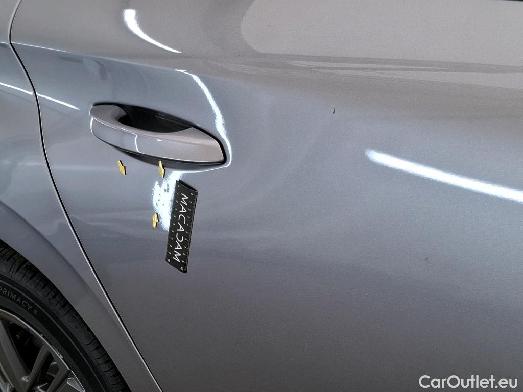  Peugeot  308  Allure 1.5 HDi 130CV BVA8 E6d #23