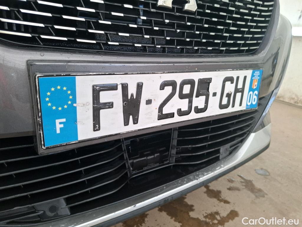  Peugeot  2008  Allure Business 1.5 HDi 130CV BVA8 E6d #71