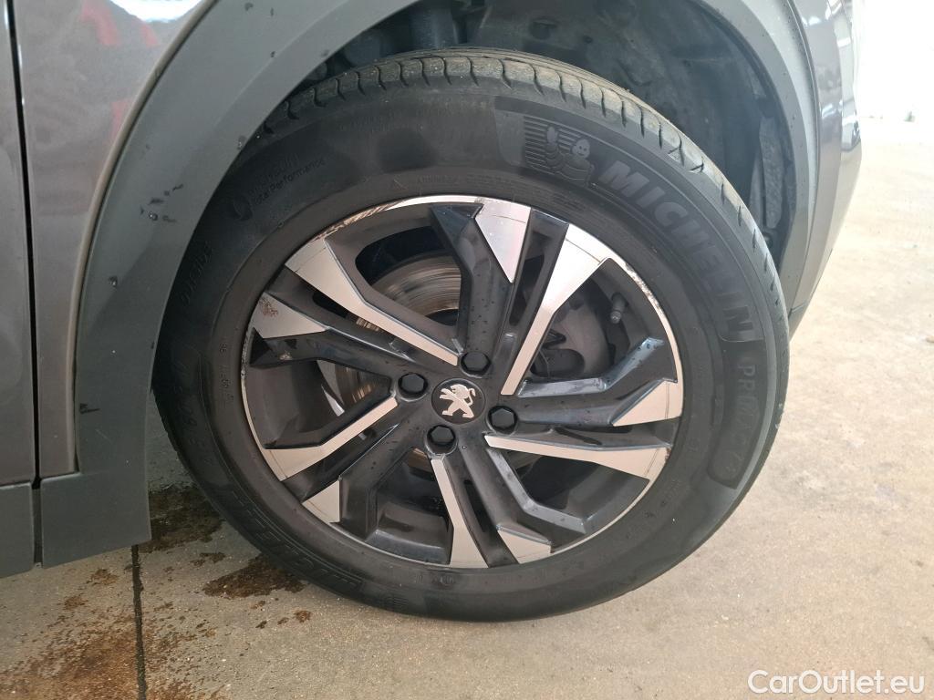  Peugeot  2008  Allure Business 1.5 HDi 130CV BVA8 E6d #47