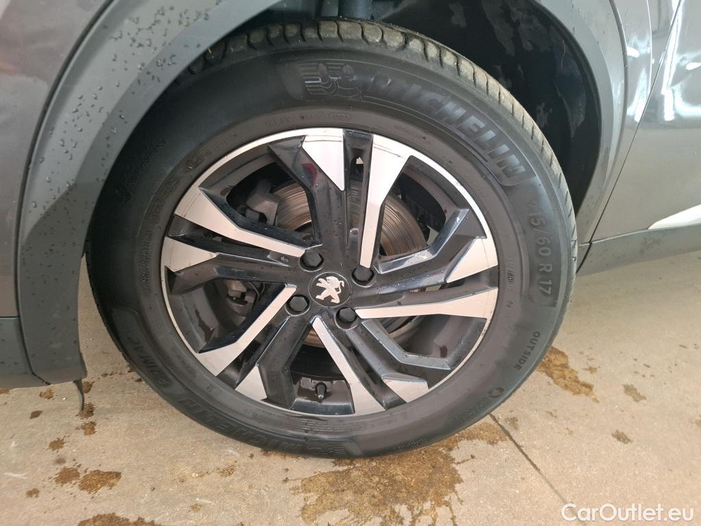 Peugeot  2008  Allure Business 1.5 HDi 130CV BVA8 E6d #25