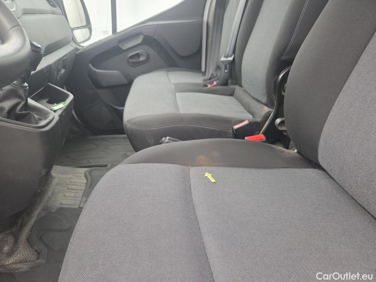  Renault  Master 2.3 Blue dCi 135CP Tractiune L3H2 CD #35