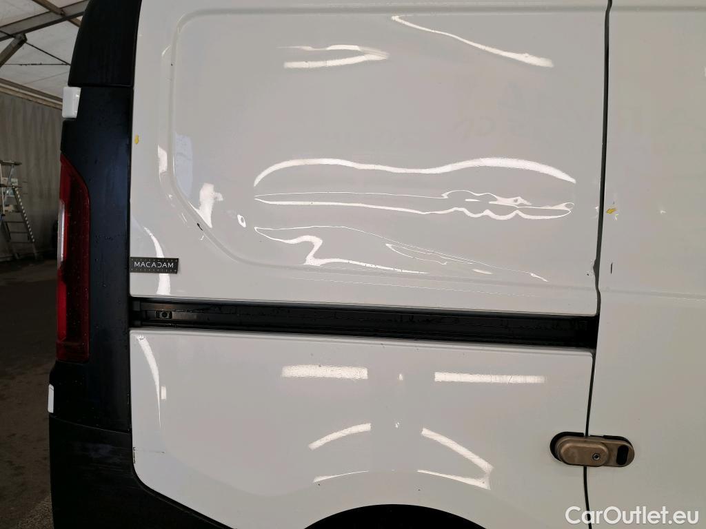  Renault  Trafic RENAULT  VU 4p Fourgon FG GCFL1H1 1200 dCi95 Stop&Start E6 #8