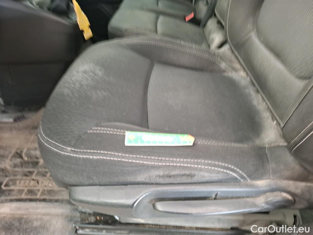  Renault  Trafic RENAULT  / 2021 / 4P / Fourgon tôlé CA GCF L1H1 3T Blue dCi 130 #17