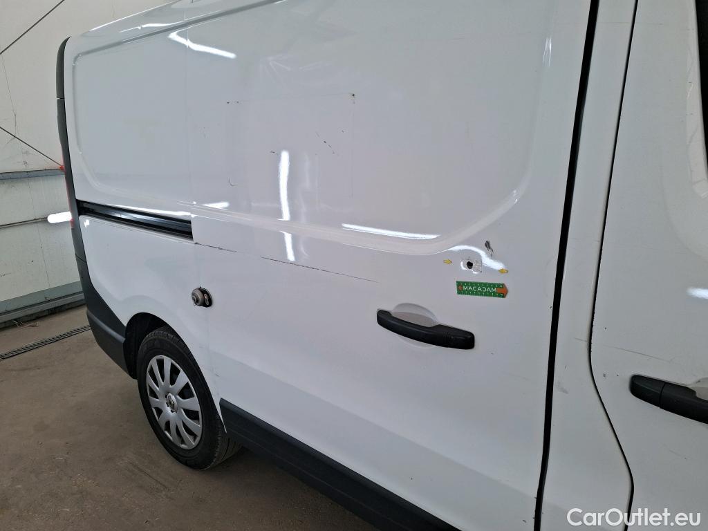  Renault  Trafic RENAULT  / 2019 / 4P / Fourgon tole FG GCF L1H1 1000 dCi 120 S&S #30