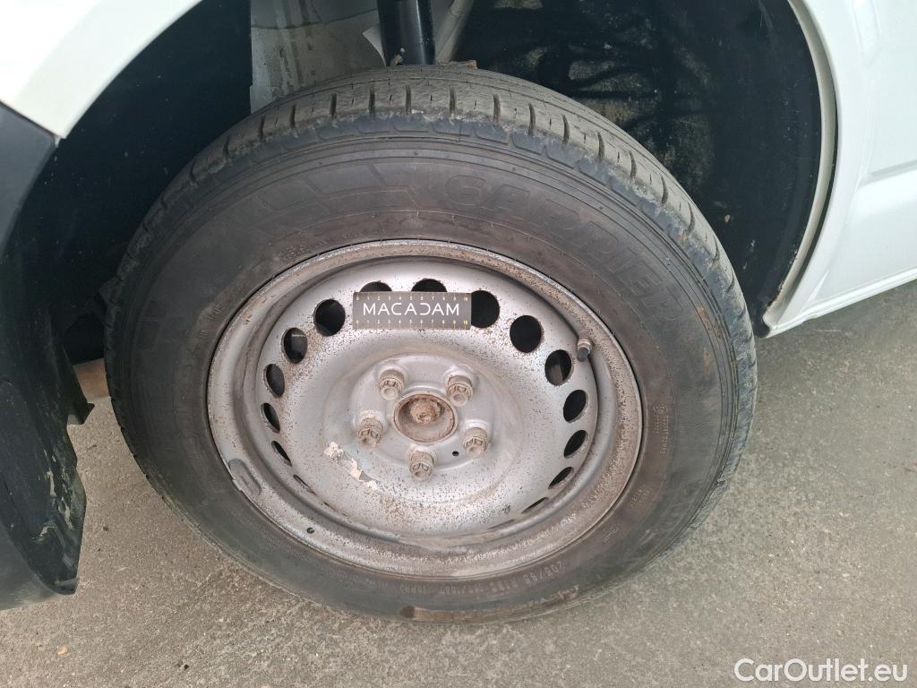  Volkswagen  Transporter VOLKSWAGEN  / 2019 / 4P / Fourgon tôlé 2.0 TDi 150 4MO L1H1 Business Line #51