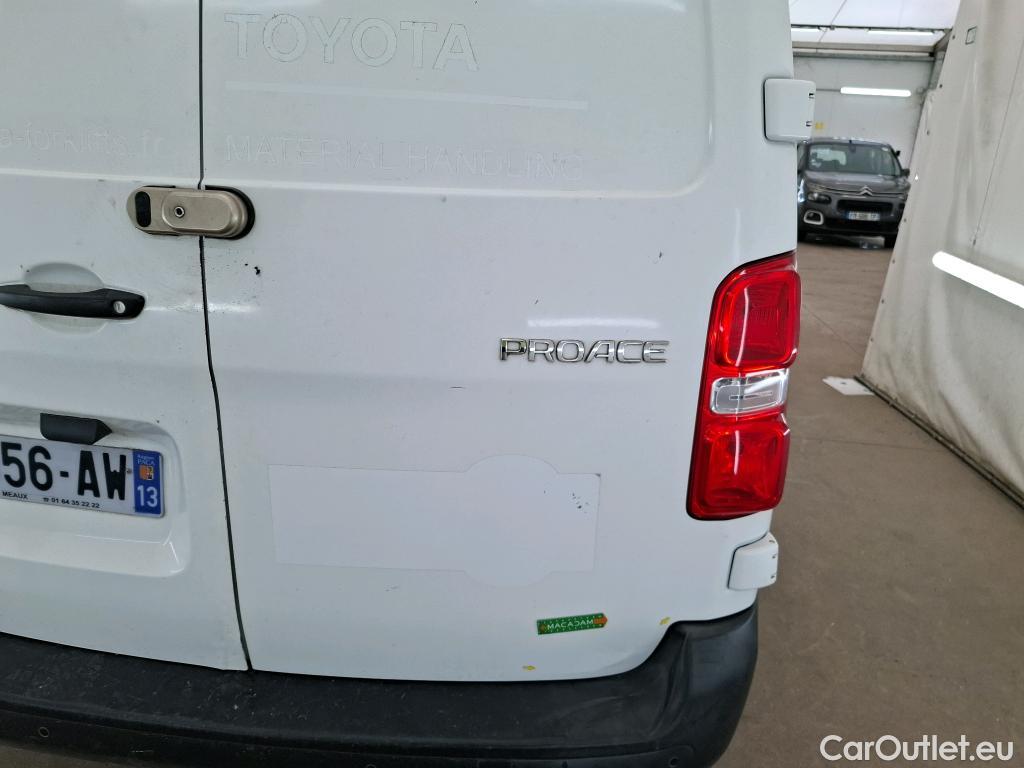 Toyota  Proace TOYOTA  VU 4p Fourgon MEDIUM 120 D-4D DYNAMIC #9