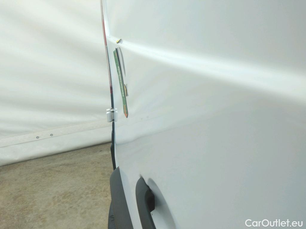  Renault  Kangoo  Express Maxi Extra (Série Spéciale) 1.5 dCi 90CV BVM5 E6 #27