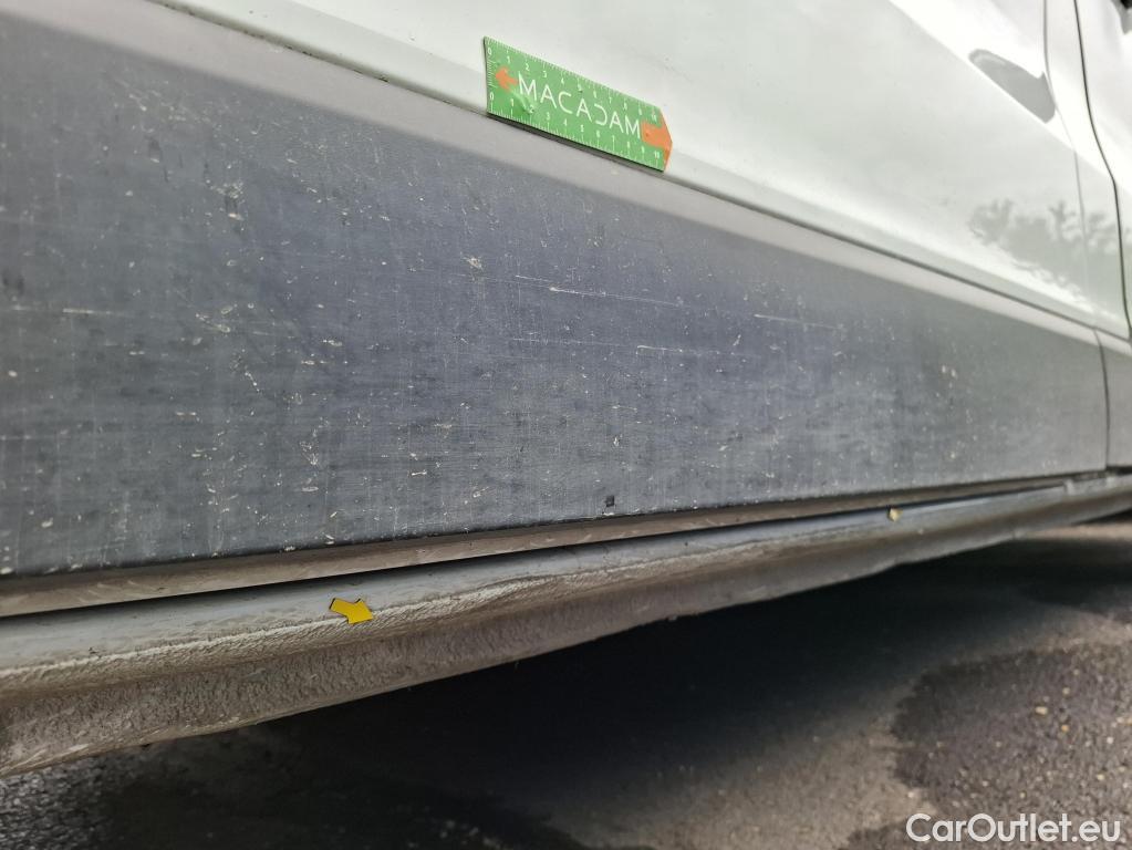  Renault  Trafic  Fourgon L1H1 3T Grand Confort 2.0 dCi 130CV BVM6 E6d #18