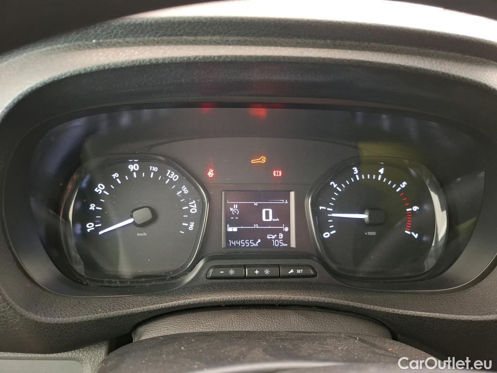  Toyota  Proace TOYOTA  VU 4p Fourgon MEDIUM 120 D-4D DYNAMIC #24