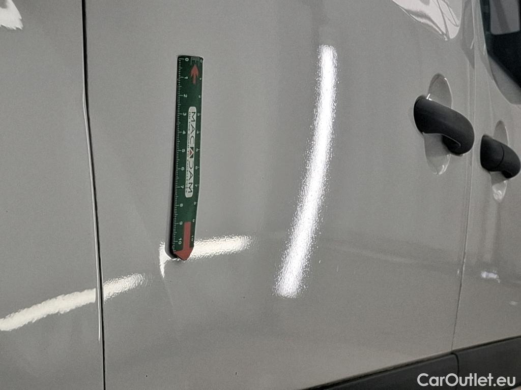  Renault  Kangoo  Express Extra (Série Spéciale) 1.5 dCi 90CV BVM5 E6 #12