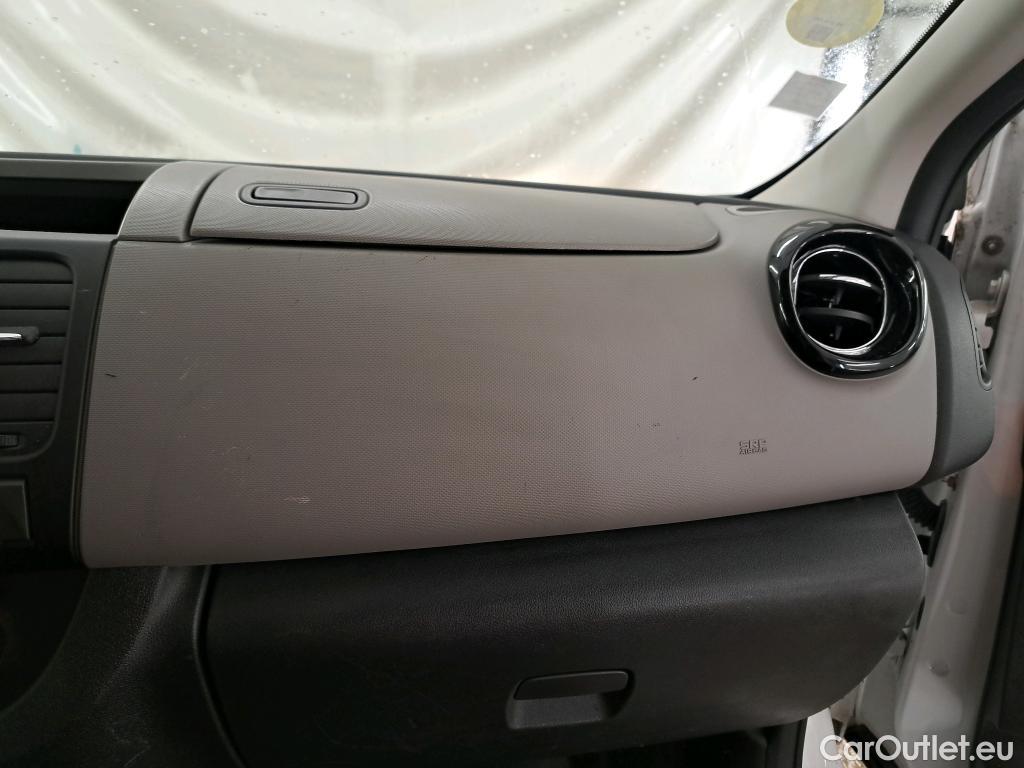  Renault  Trafic RENAULT  VU 4p Fourgon FG GCFL1H1 1200 dCi95 Stop&Start E6 #54