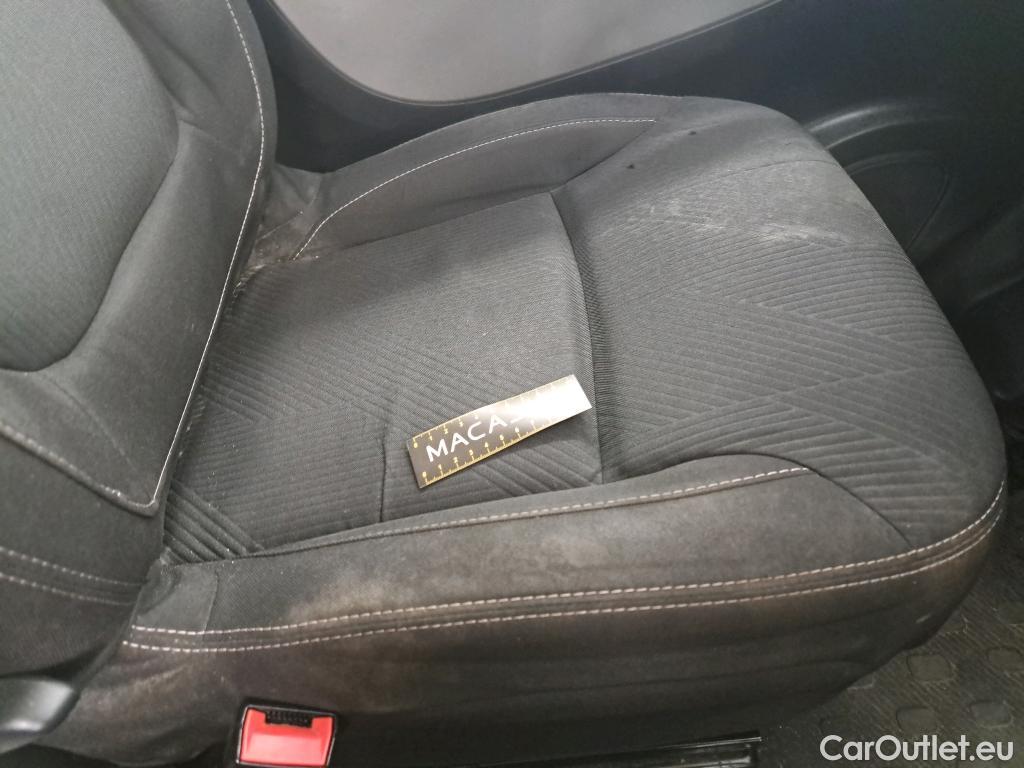  Renault  Trafic RENAULT  VU 4p Fourgon FG GCFL1H1 1200 dCi95 Stop&Start E6 #71