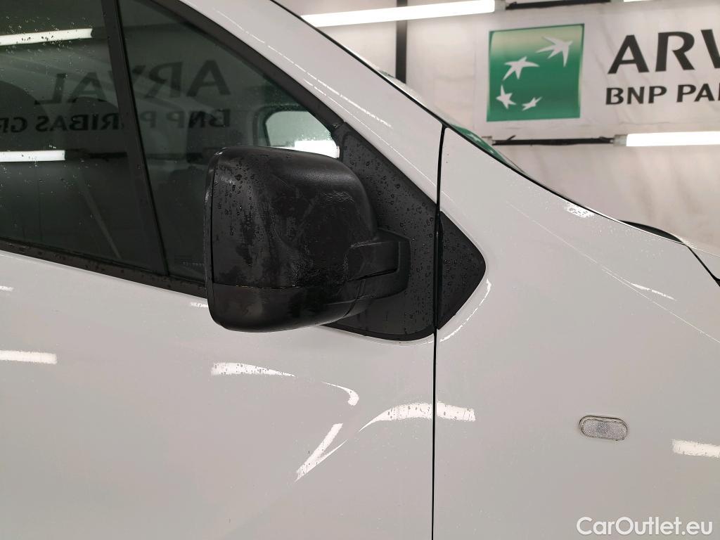  Renault  Trafic RENAULT  VU 4p Fourgon FG GCFL1H1 1200 dCi95 Stop&Start E6 #64