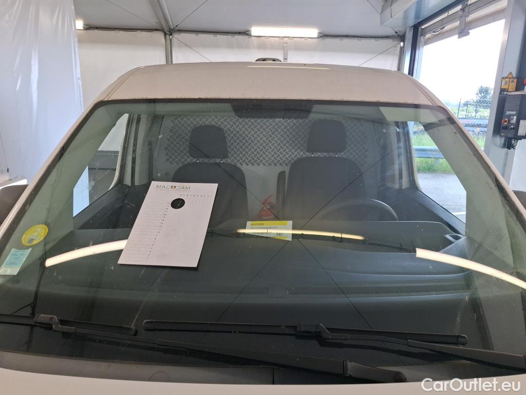  Volkswagen  Caddy VOLKSWAGEN  Cargo / 2020 / 4P / Fourgonnette 2.0 TDI 75ch Business #28