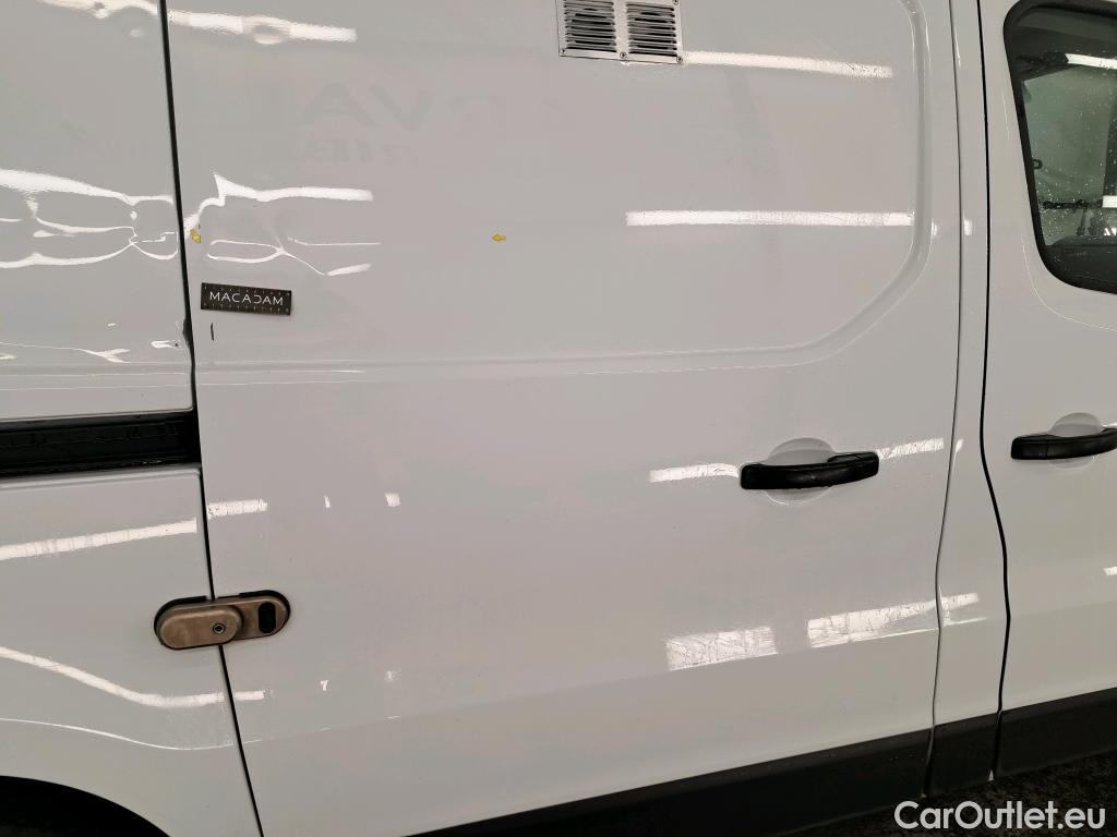  Renault  Trafic RENAULT  VU 4p Fourgon FG GCFL1H1 1200 dCi95 Stop&Start E6 #22