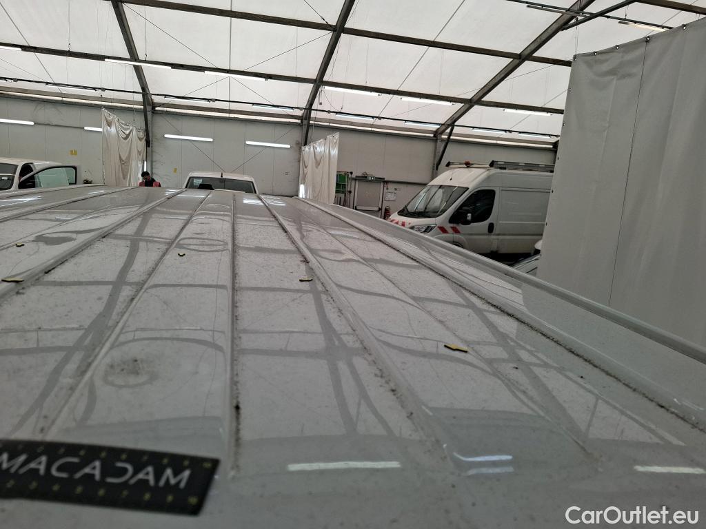  Volkswagen  Transporter VOLKSWAGEN  / 2019 / 4P / Fourgon tôlé 2.0 TDi 150 4MO L1H1 Business Line #18