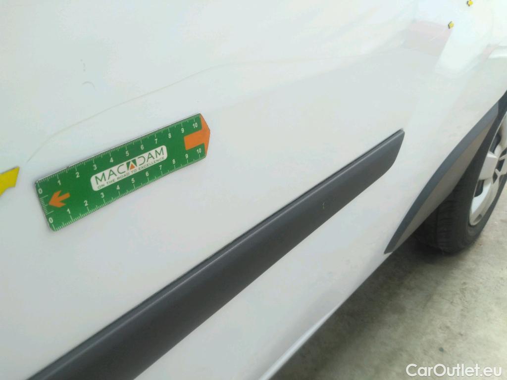  Renault  Kangoo  Express Maxi Extra (Série Spéciale) 1.5 dCi 90CV BVM5 E6 #15