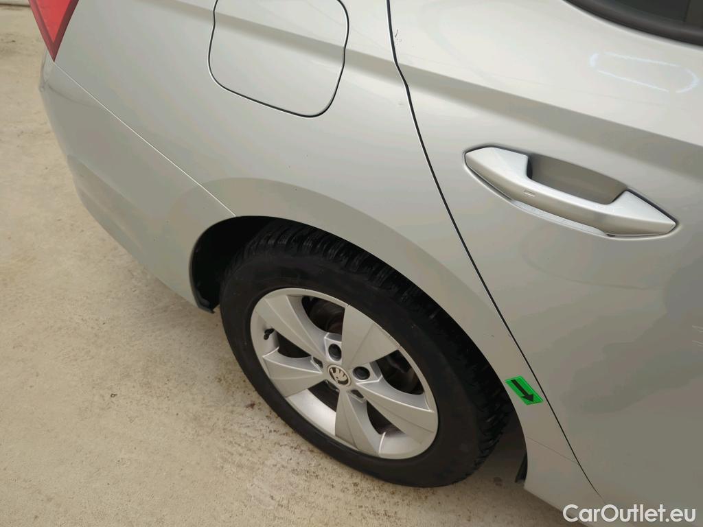  Skoda  Octavia 1.5 TSI 150CP Ambition #9