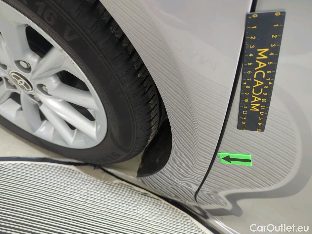  Toyota  Corolla 1.8 Hybrid Dynamic HSD E-CVT #36