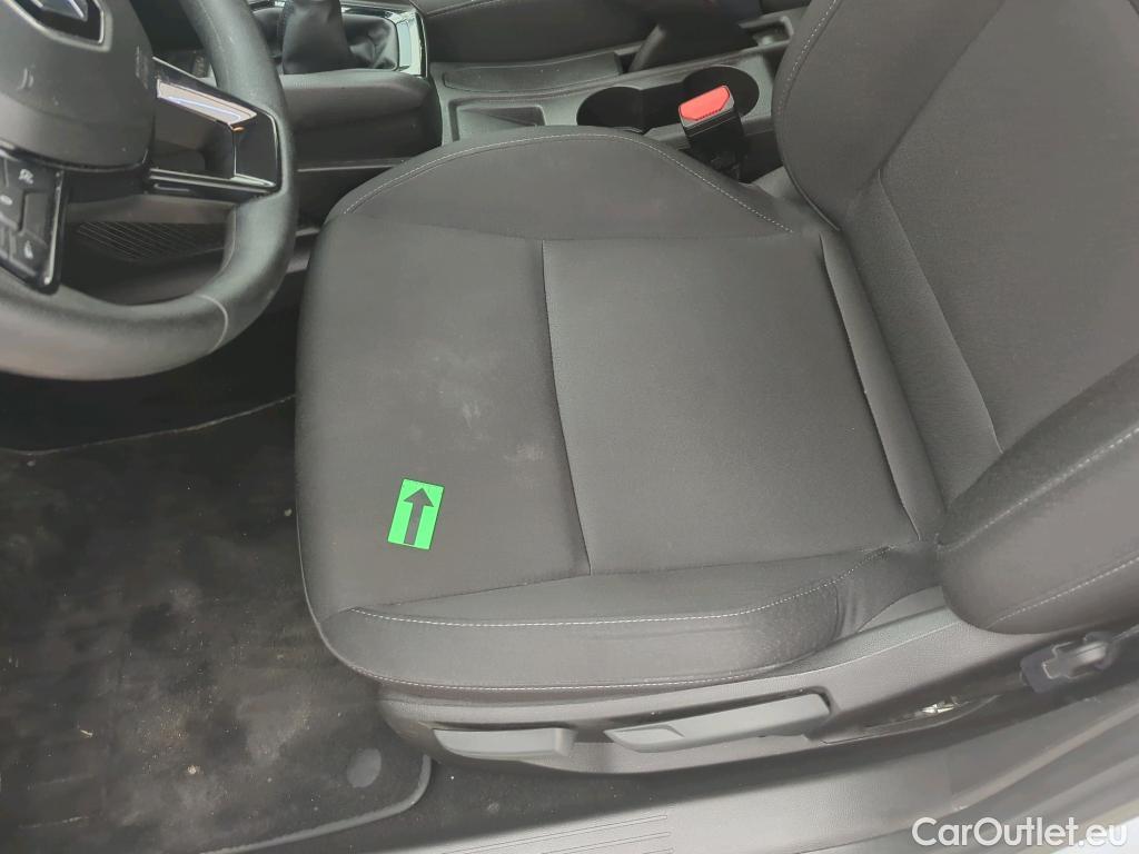  Renault  Clio 1.0 TCe 90CP Life #17