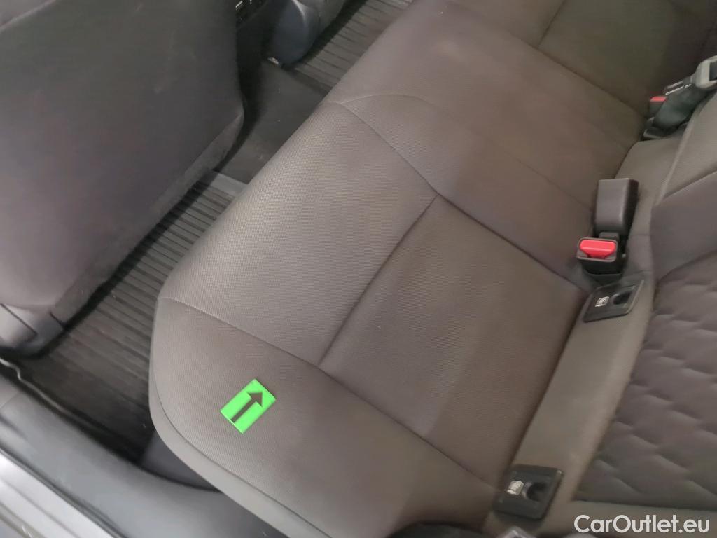  Toyota  Corolla 1.8 Hybrid Dynamic HSD E-CVT #28