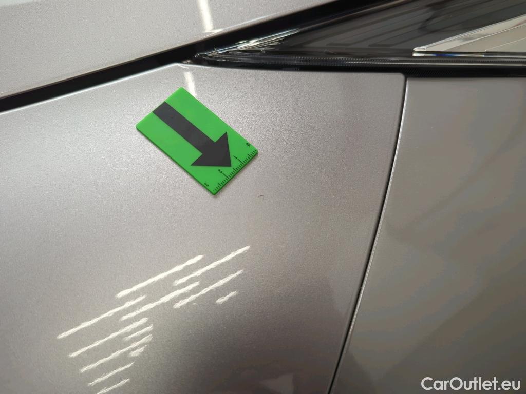  Toyota  Corolla 1.8 Hybrid Dynamic HSD E-CVT #38