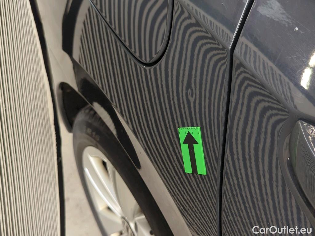  Volkswagen  Golf  2.0 TDI 116HP Life Variant #13