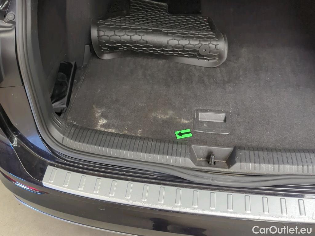  Volkswagen  Golf  Style 2.0 TDI DSG 150CP #33