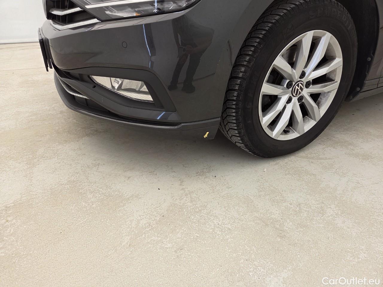  Volkswagen  Passat Comfortline 2.0 TDI DSG 150 CP #10