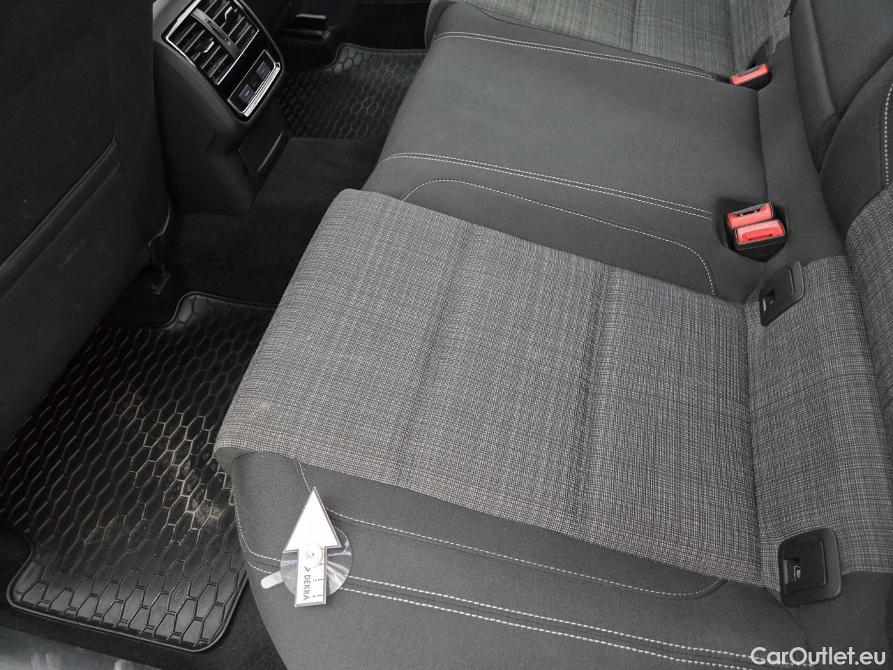  Volkswagen  Passat Comfortline 2.0 TDI DSG 150 CP #42