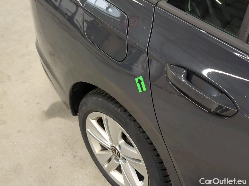  Volkswagen  Golf  2.0 TDI 116HP Life Variant #12