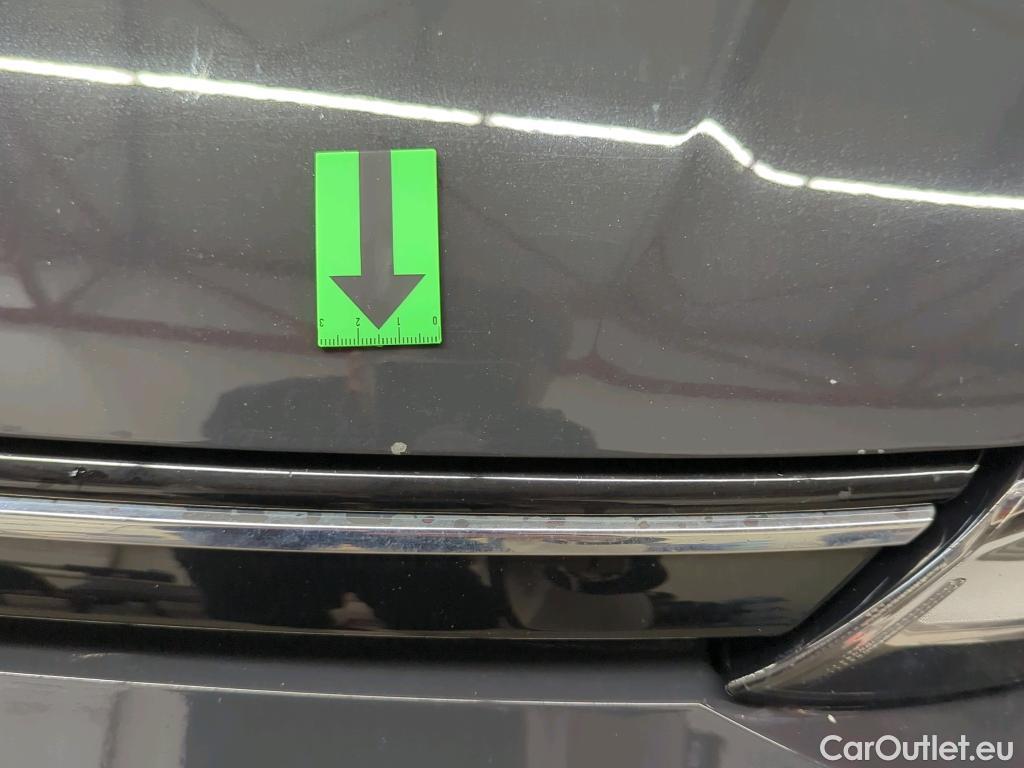  Volkswagen  Golf  2.0 TDI 116HP Life Variant #3