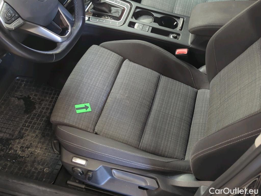  Volkswagen  Passat Comfortline 2.0 TDI DSG 150 CP #27
