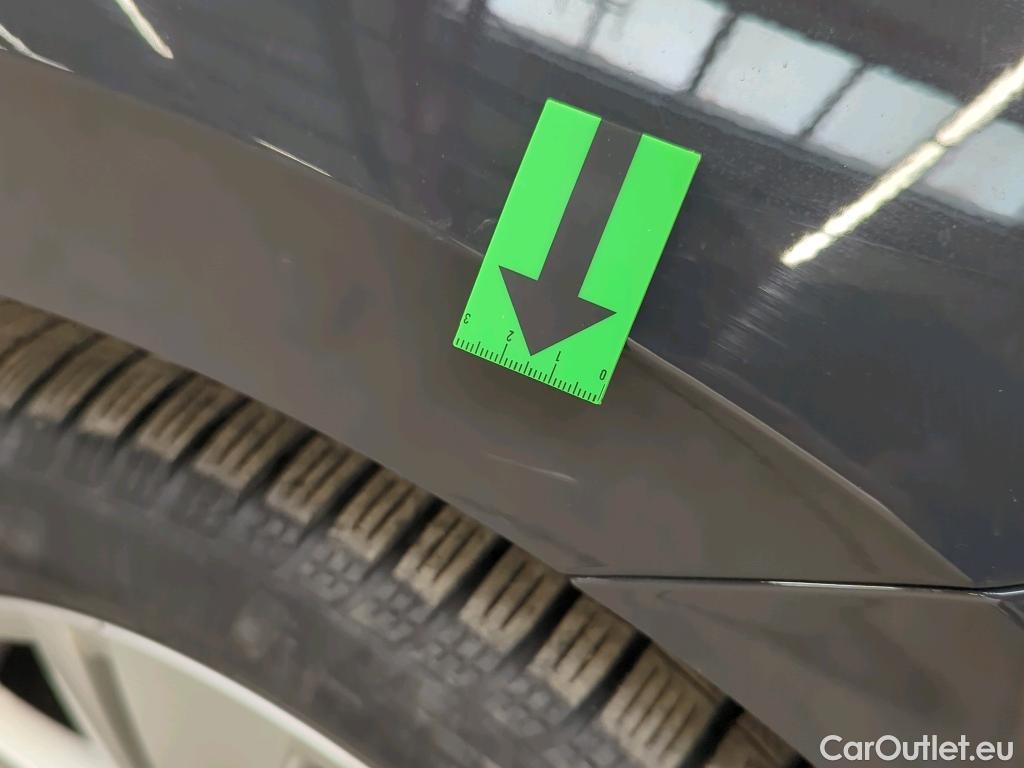  Volkswagen  Golf  2.0 TDI 116HP Life Variant #17