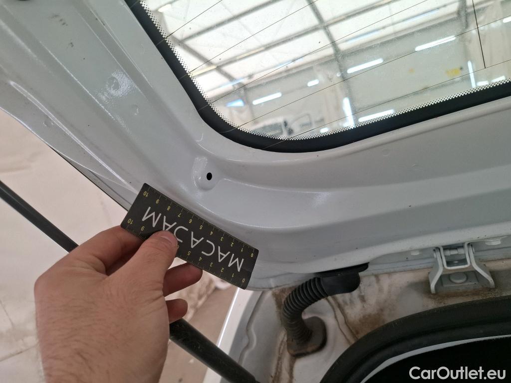  Peugeot  208  Premium 1.2 PureTech 75CV BVM5 E6d #52