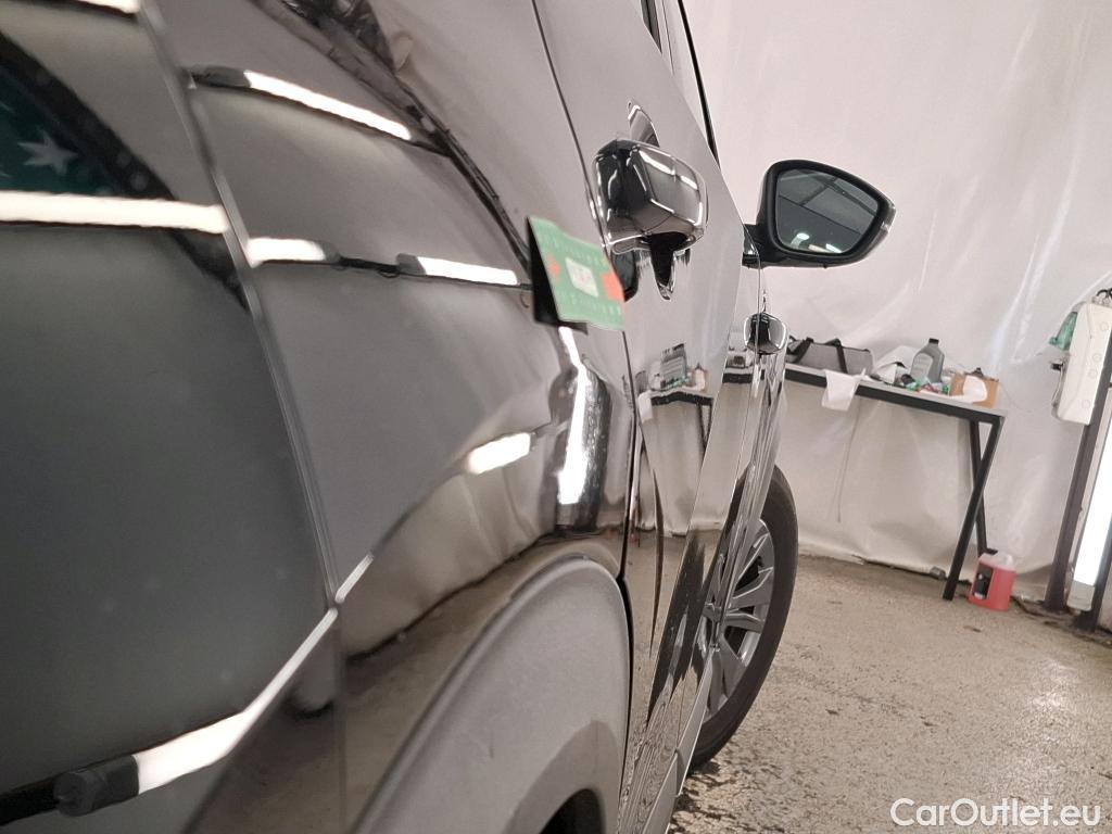  Peugeot  2008  Active Pack 1.2 PureTech 130CV BVM6 E6d #4
