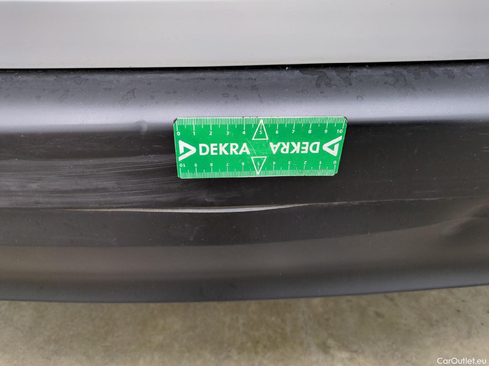  Citroen  C3 CITROEN  / 2020 / 5P / Berline PureTech 83 S&S BVM Feel Pack #30