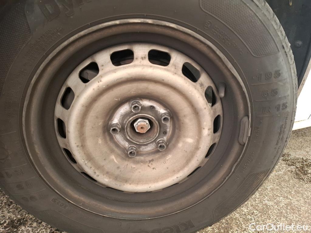  Citroen  Berlingo  Fourgon Club M 650 1.5 BlueHDi 75CV BVM5 E6dT #25