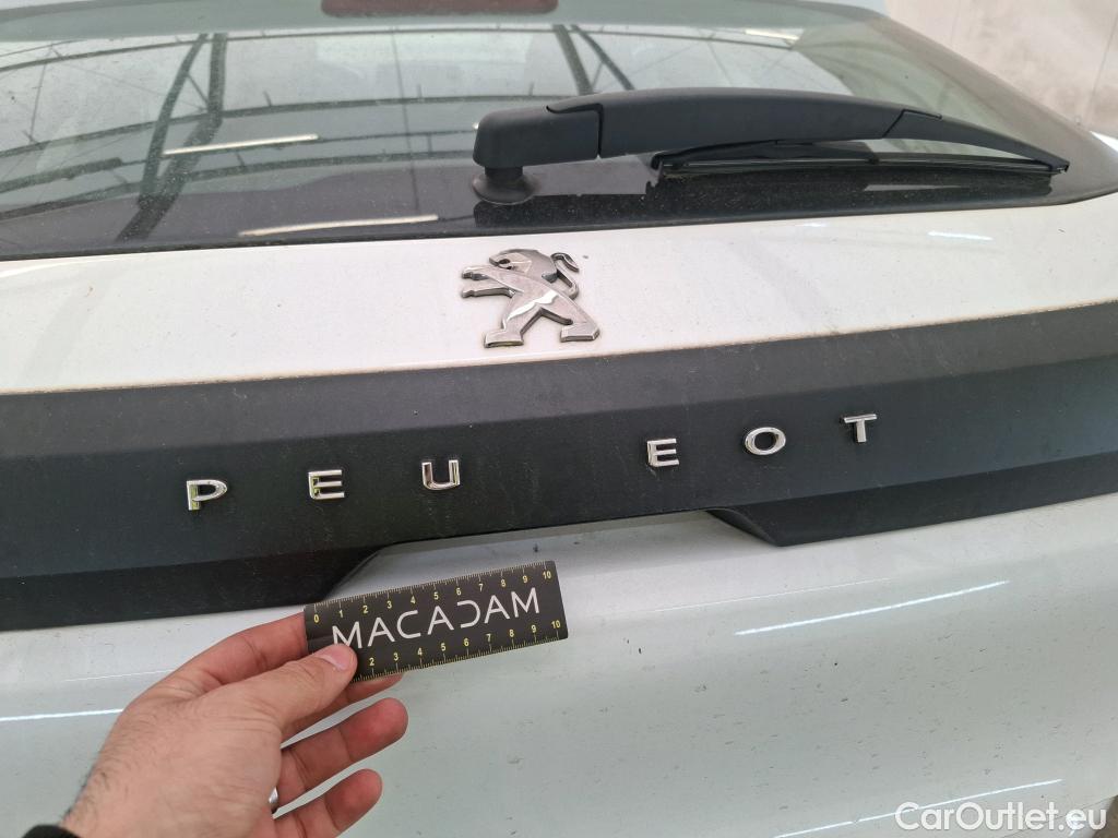  Peugeot  208  Premium 1.2 PureTech 75CV BVM5 E6d #50