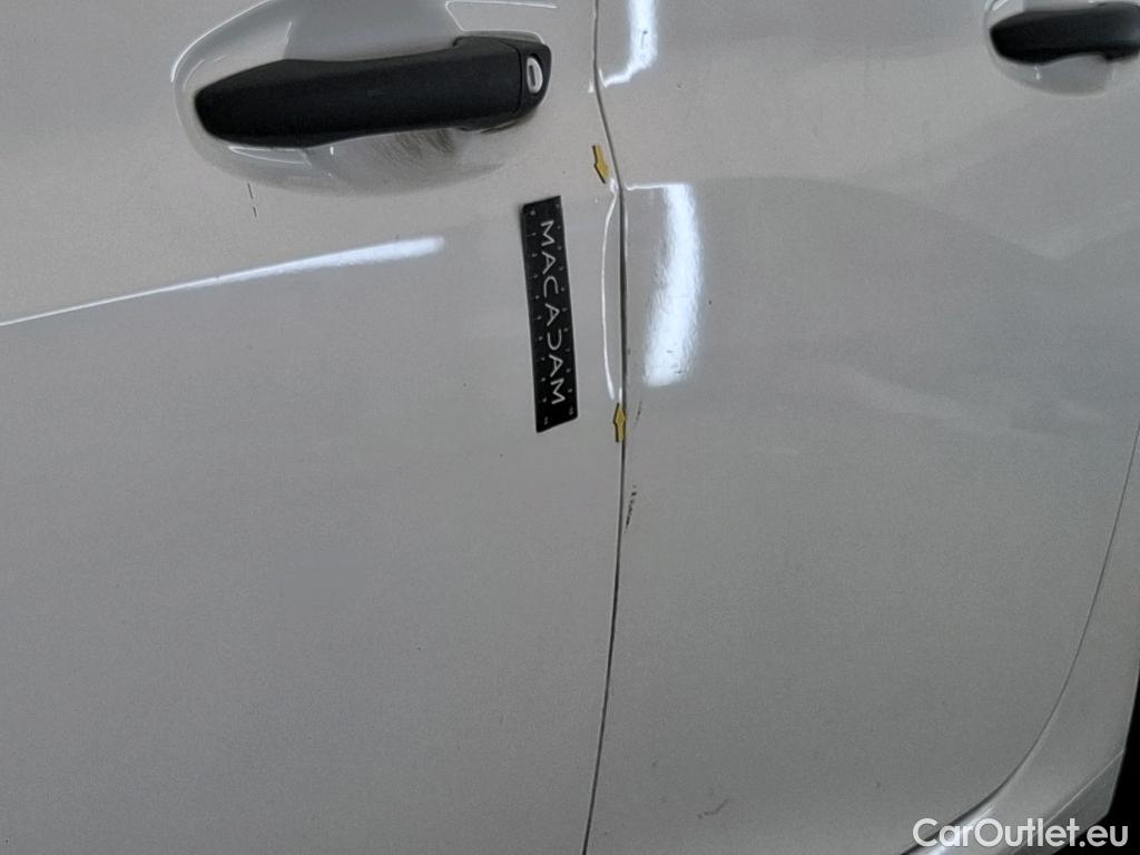  Peugeot  208  Premium 1.2 PureTech 75CV BVM5 E6d #7