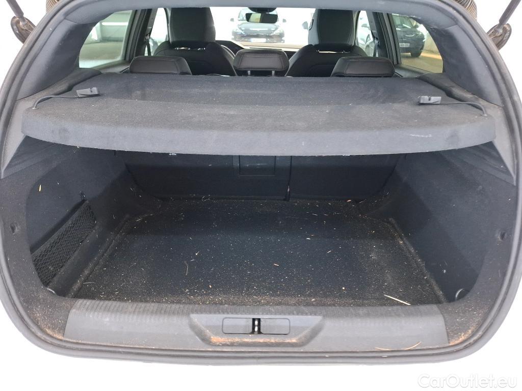  Peugeot  308  GT 1.2 PureTech 130CV BVA8 E6d #27