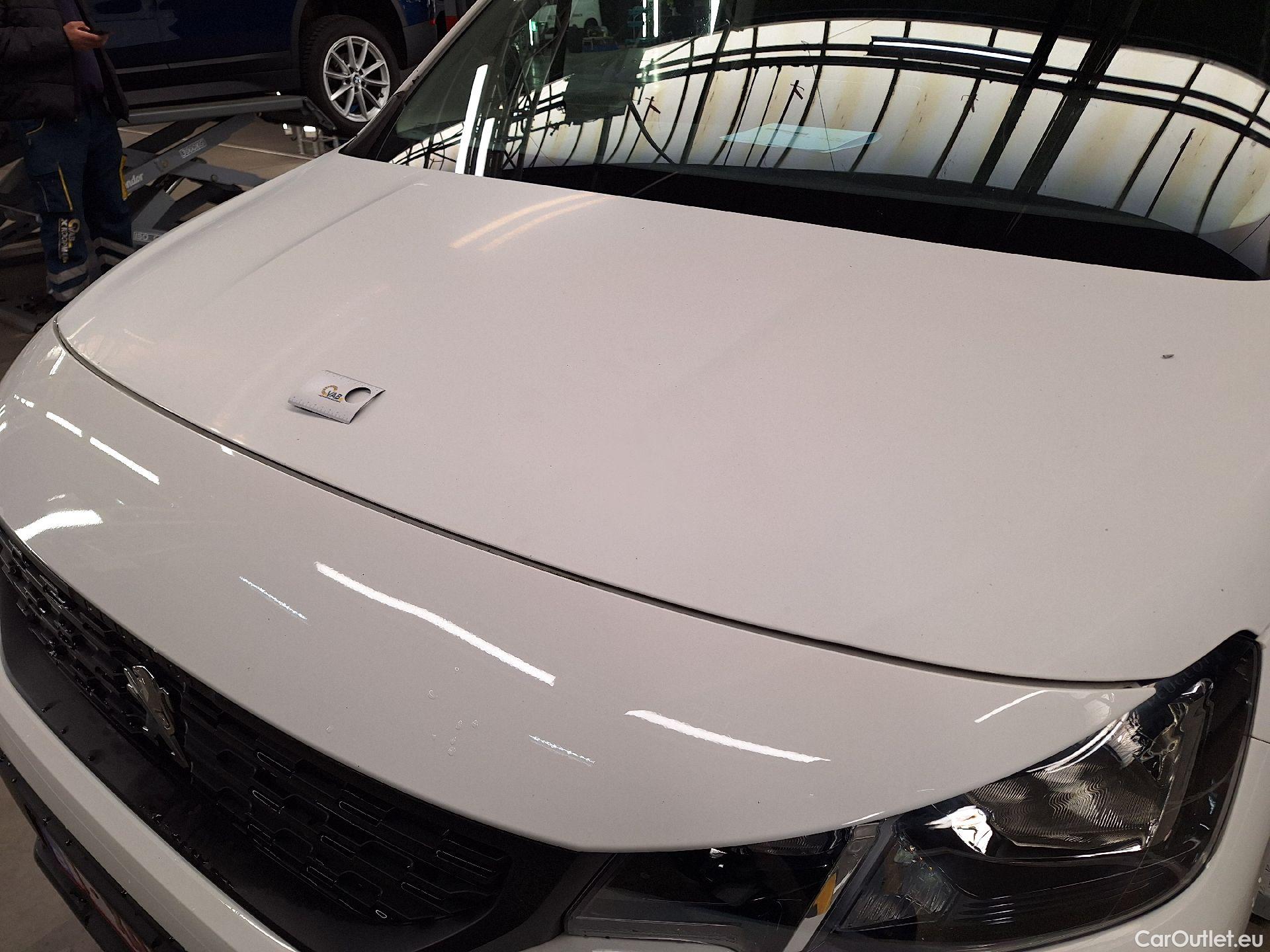  Peugeot  Partner Peugeot, _ '18, Peugeot  1.5 BHDi L1 Light 96kW s/s Aut. Pr #5